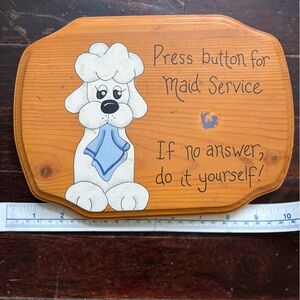 Wooden Plaque with Cartoon Dog Design